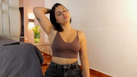 Snapshot of princessluu chatting on 04-30-26, 07:42 Lu online show from 04-30-26, 07:42