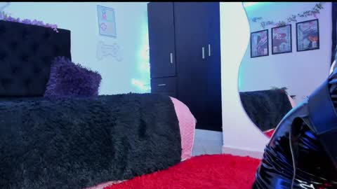 Snapshot of princessryuuko chatting on 01-14-25, 09:51 ryuu online show from 01-14-25, 09:51