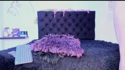 Snapshot of princessryuuko chatting on 01-17-25, 09:17 ryuu online show from 01-17-25, 09:17