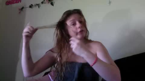princesssnowflk84 online show from 06-04-26, 04:46