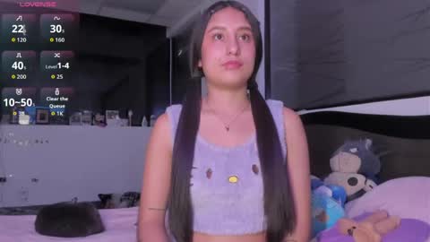 Valentina online show from 04-21-26, 02:51