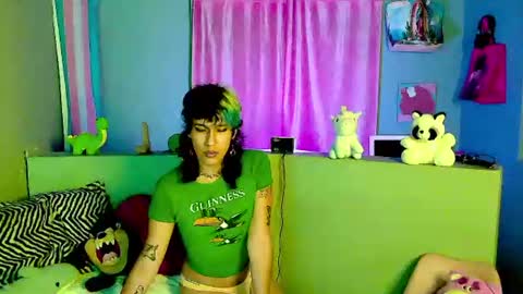 Snapshot of princesxcancer chatting on 06-19-26, 07:01 princesxcancer online show from 06-19-26, 07:01