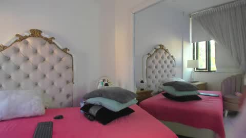 Snapshot of princsgirl_ chatting on 03-08-25, 01:03 Marcela online show from 03-08-25, 01:03