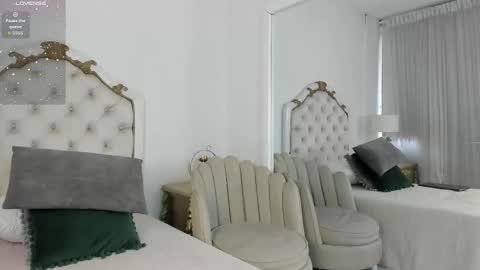 Snapshot of princsgirl_ chatting on 10-12-25, 12:26 Marcela online show from 10-12-25, 12:26