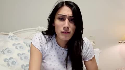 Prinxessally online show from 01-25-25, 02:58