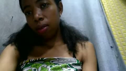 Snapshot of prisca880319 chatting on 05-09-26, 04:28 prisca880319 online show from 05-09-26, 04:28