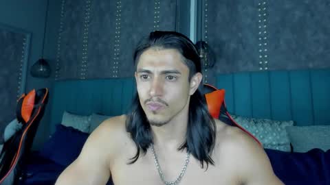 Snapshot of privilegewc chatting on 10-25-25, 05:59 privilegewc online show from 10-25-25, 05:59