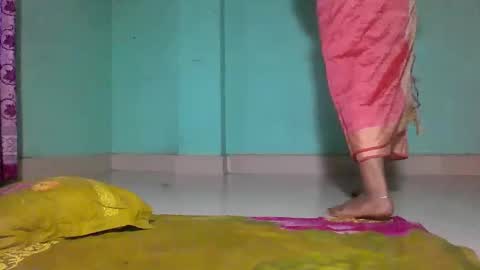 Snapshot of priyonti34 chatting on 02-13-25, 01:40 Priyonti ganguli online show from 02-13-25, 01:40