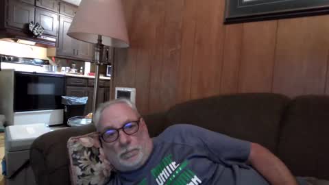 Snapshot of prlbob77 chatting on 07-01-26, 11:48 prlbob77 online show from 07-01-26, 11:48