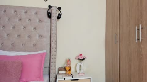 Profana Red online show from 12-12-24, 12:38