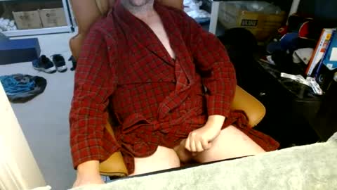 Snapshot of professorjackoff chatting on 06-25-26, 05:28 professorjackoff online show from 06-25-26, 05:28
