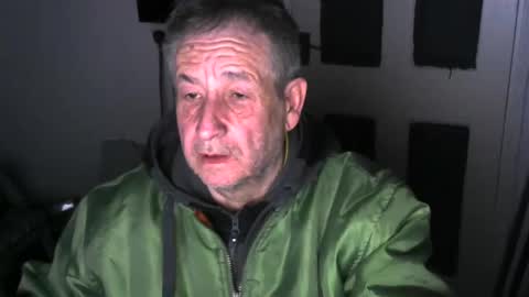 projectorepson online show from 01-15-25, 04:54