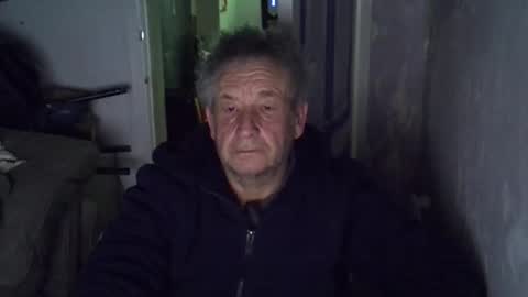 projectorepson online show from 12-18-25, 09:32