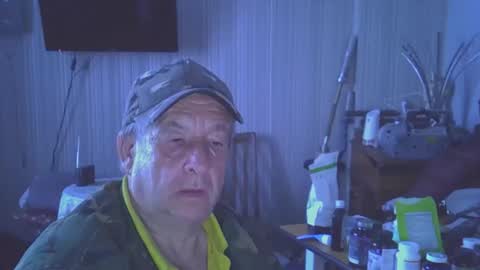 Snapshot of projectorepson chatting on 05-19-26, 06:36 projectorepson online show from 05-19-26, 06:36