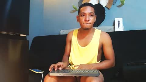 Grande y Gruesa online show from 06-15-26, 10:01
