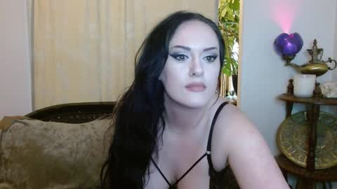 Snapshot of promiscuous_ghoul chatting on 12-05-25, 07:21 Audrey online show from 12-05-25, 07:21