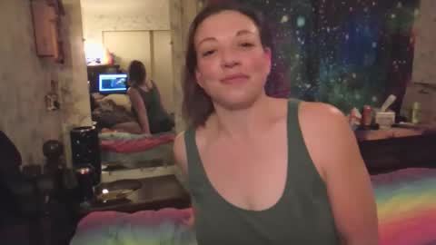 Snapshot of promyse2b chatting on 10-23-25, 12:21 promyse2b online show from 10-23-25, 12:21