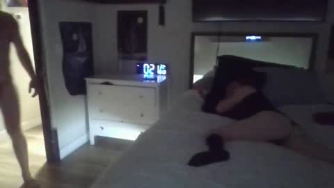 Properfuct online show from 10-28-25, 07:23