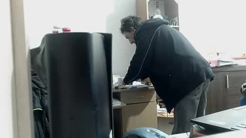 Mariusz online show from 02-06-26, 04:32