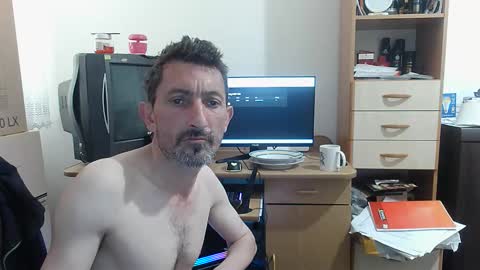 Mariusz online show from 04-19-26, 08:35