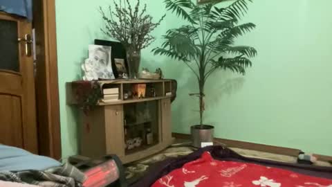 proud sweet 21 online show from 03-19-26, 11:42