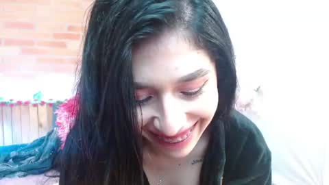 Adris  Juan online show from 06-15-26, 02:25