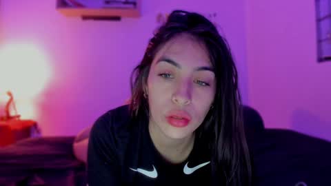 Snapshot of pssiquiss chatting on 02-08-25, 02:36 Katerine online show from 02-08-25, 02:36