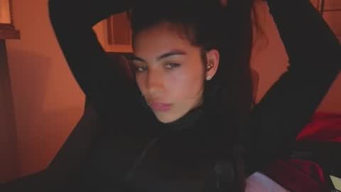 Katerine online show from 05-19-26, 01:56