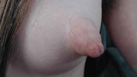 Snapshot of psychegirl chatting on 12-13-24, 08:04 psychegirl online show from 12-13-24, 08:04