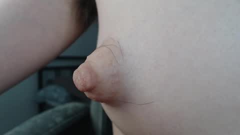 Snapshot of psychegirl chatting on 02-10-25, 06:24 psychegirl online show from 02-10-25, 06:24