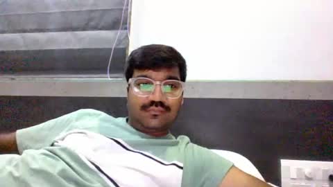 Snapshot of ptl1711 chatting on 07-07-26, 06:12 ptl1711 online show from 07-07-26, 06:12