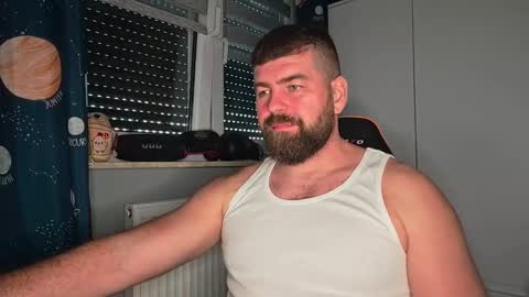 Snapshot of ptoku1985 chatting on 11-05-25, 09:31 ptoku1985 online show from 11-05-25, 09:31