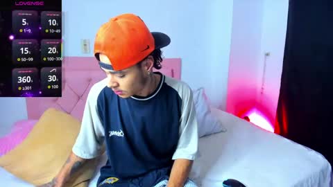 Snapshot of puca_and_garu chatting on 06-09-26, 04:24 puca_and_garu online show from 06-09-26, 04:24