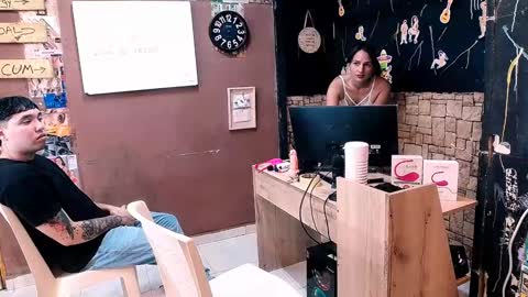 university hot online show from 01-27-25, 07:03