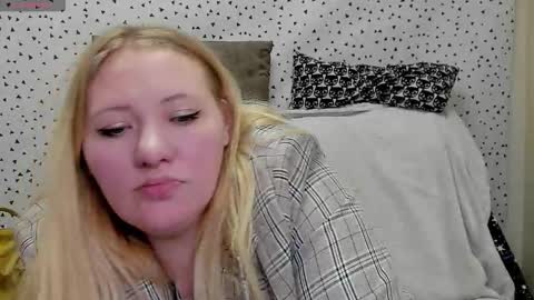 puffybun online show from 03-04-26, 05:02