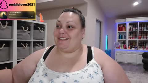 Snapshot of pugglelover chatting on 10-03-25, 06:05 Puggie - online show from 10-03-25, 06:05