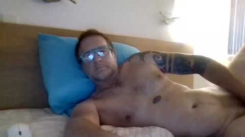 Snapshot of pulllin4u chatting on 04-26-26, 07:17 pulllin4u online show from 04-26-26, 07:17
