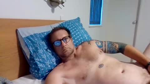Snapshot of pulllin4u chatting on 05-05-26, 04:31 pulllin4u online show from 05-05-26, 04:31