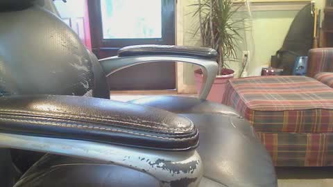 pulltoy1 online show from 12-04-24, 04:27