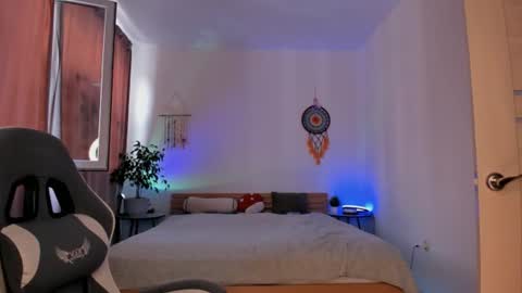 Snapshot of pumbazaebumba chatting on 06-19-26, 06:40 Alisa lack of vitamin D online show from 06-19-26, 06:40