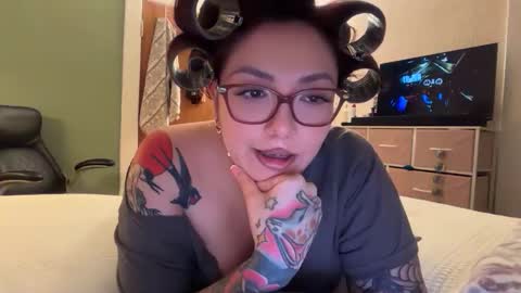 Pumpkin bunny online show from 04-22-26, 03:31