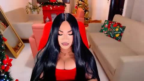 Snapshot of punisher9inchss chatting on 01-06-26, 06:06 online show from 01-06-26, 06:06