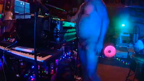 punkrunr083 online show from 06-29-26, 09:04