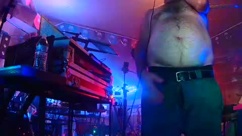 punkrunr083 online show from 07-16-26, 09:04