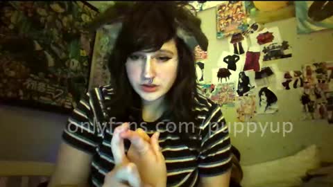 Snapshot of puppybliss chatting on 09-22-25, 04:03 Tboy Puppy online show from 09-22-25, 04:03