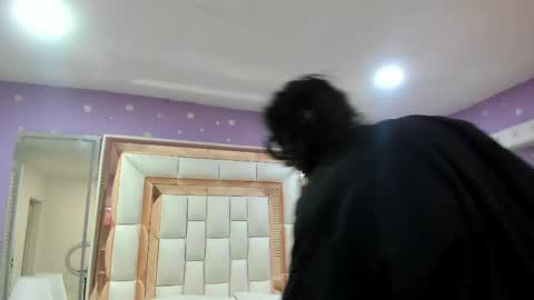 Snapshot of puretemptation_ chatting on 05-17-26, 01:07 Experienced guys online show from 05-17-26, 01:07
