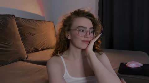 Marie online show from 03-02-25, 11:29