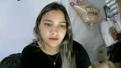 Lizzy online show from 05-04-26, 04:36