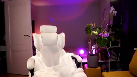 Sasha  wait you here 6 of November. will celebrate my B- day online show from 07-03-26, 01:28