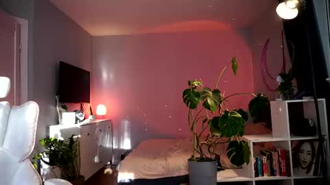 Sasha  wait you here 6 of November. will celebrate my B- day online show from 07-13-26, 04:54